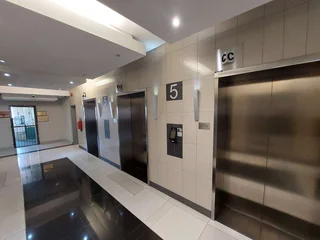 172 sqm Office to Let in Bedfordview