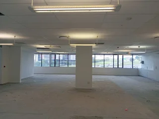 612m² Office to rent Woodmead