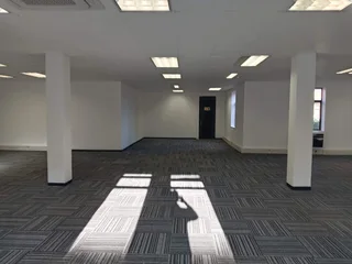 1018m² Office To Rent, Morningside