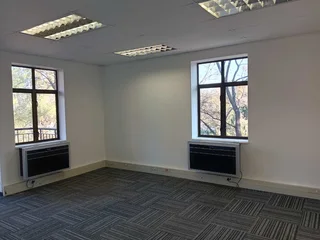 1018m² Office To Rent, Morningside