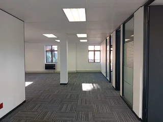1018m² Office To Rent, Morningside