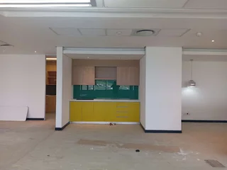 612m² Office to rent Woodmead