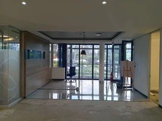 612m² Office to rent Woodmead