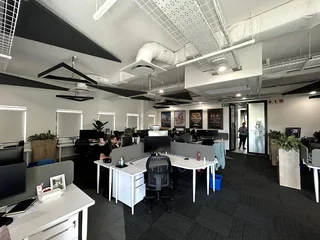 992m² Prime Office Space Available to Let – Armstrong Avenue, Umhlanga