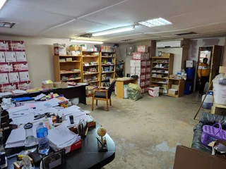 1'000m2 Industrial warehouse FOR SALE - Briardene - on Chris Hani Road | Swindon Property.