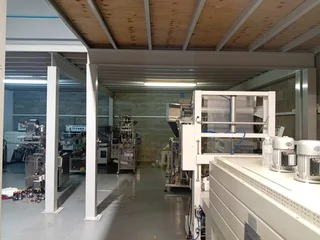 450m² Warehouse to rent Eastgate