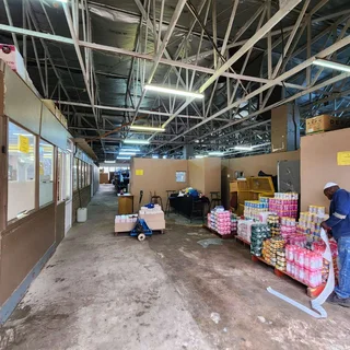 1'000m2 Industrial warehouse FOR SALE - Briardene - on Chris Hani Road | Swindon Property.