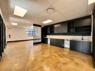 166 sqm Office to Let in Sandton