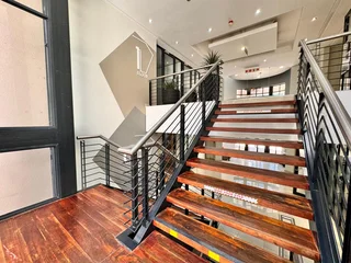 166 sqm Office to Let in Sandton