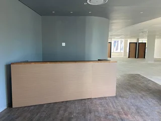 412 sqm Office To Let in Bryanston