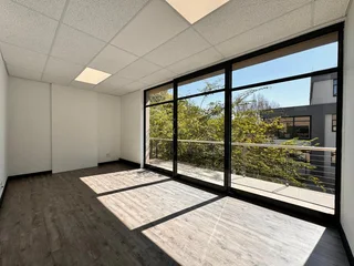 166 sqm Office to Let in Sandton
