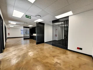 166 sqm Office to Let in Sandton