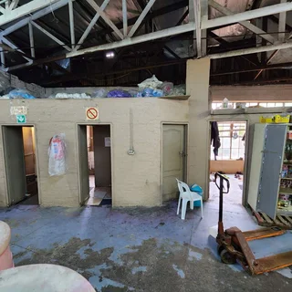 1'000m2 Industrial warehouse FOR SALE - Briardene - on Chris Hani Road | Swindon Property.