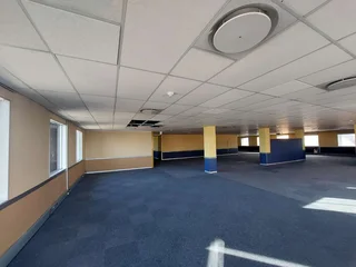 3934 sqm Office to Let in Bedfordview