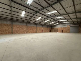758 sqm Industrial property TO LET in Shakas Head