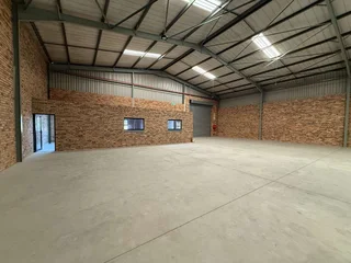758 sqm Industrial property TO LET in Shakas Head