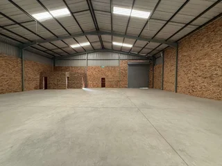 758 sqm Industrial property TO LET in Shakas Head