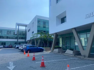 665 sqm Office To Let in Fourways