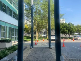 665 sqm Office To Let in Fourways