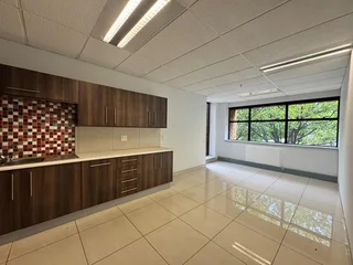 1165 sqm Office to Let in Sandton