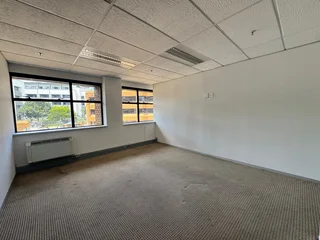 1165 sqm Office to Let in Sandton
