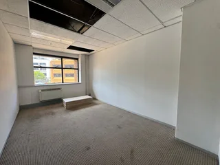 1165 sqm Office to Let in Sandton