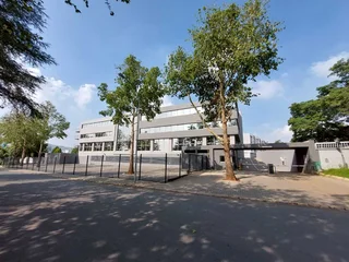 1151 sqm Office to Let in Bedfordview