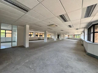 1165 sqm Office to Let in Sandton