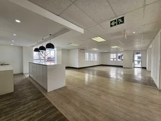 Freestanding Offices within a Secure Park available To Let in Bryanston