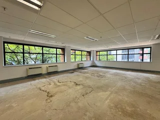 1165 sqm Office to Let in Sandton