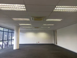 144m² Office to rent Woodmead