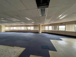 Commercial Property To Rent in Bellville Central