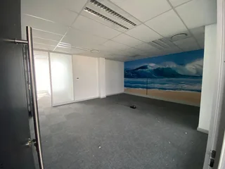 432 sqm Office To Let in Bryanston