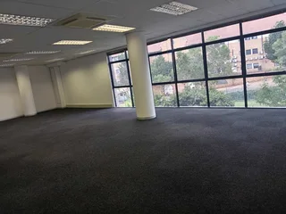 144m² Office to rent Woodmead