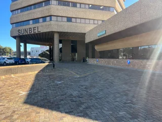Commercial Property To Rent in Bellville Central