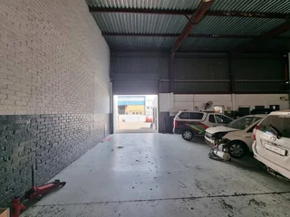 Mini Unit To Let in Halfway House close to the N1