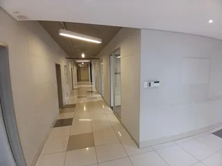 1012 sqm Office to Let in Bedfordview