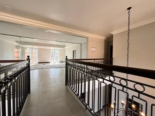 196 sqm Office to Let in Sandton