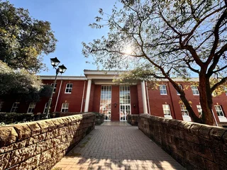 196 sqm Office to Let in Sandton