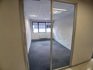 1012 sqm Office to Let in Bedfordview