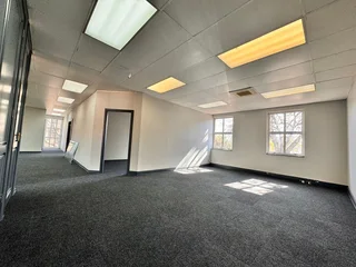 196 sqm Office to Let in Sandton