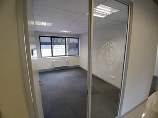 1012 sqm Office to Let in Bedfordview