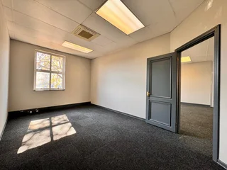 196 sqm Office to Let in Sandton