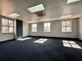 196 sqm Office to Let in Sandton