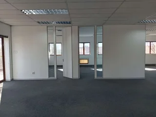 251m² Office To Rent, Rivonia