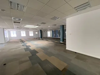 Entire Stand Alone Building to Let Illovo