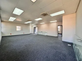 196 sqm Office to Let in Sandton