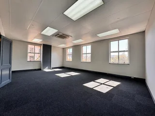 196 sqm Office to Let in Sandton
