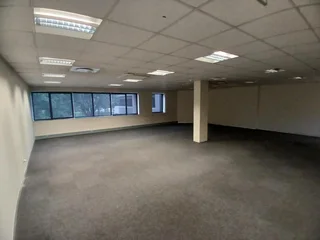 1012 sqm Office to Let in Bedfordview