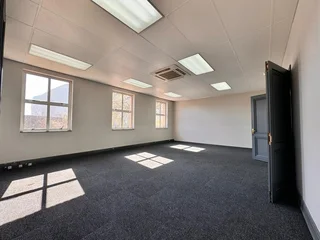 196 sqm Office to Let in Sandton